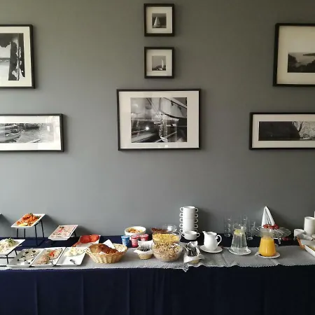 Domki Letniskowe Azs Hotel Galion