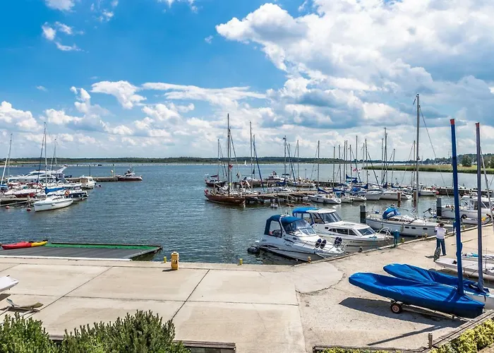 Domki Letniskowe Azs Hotel Galion Lodge *